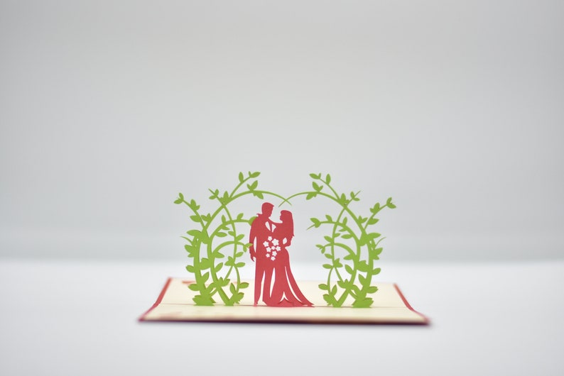 Outdoor Wedding pop-up card detail